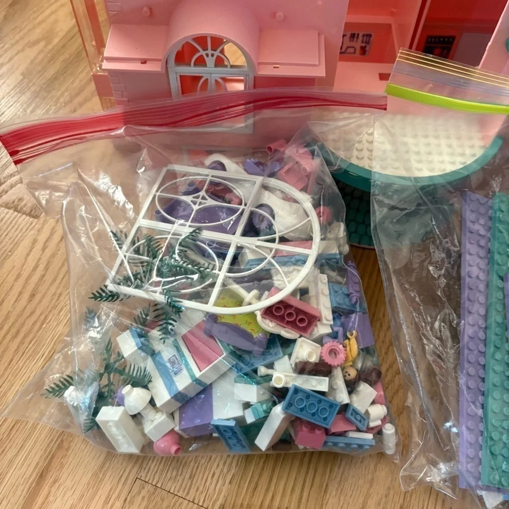 Mega Bloks 1994 Ritvik Fantasy Dream Home House 9401 Retired Parts Accessories